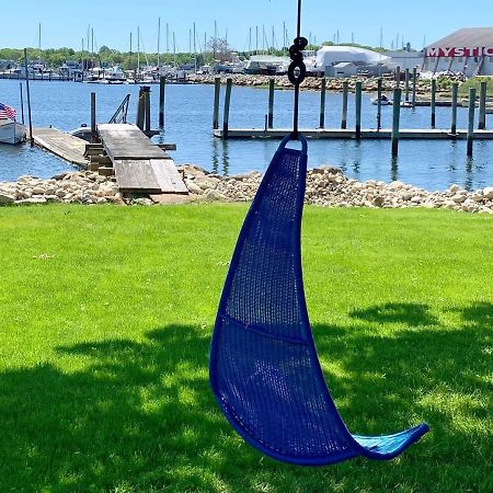 Harbor View Landing Hotel Мистик Екстериор снимка