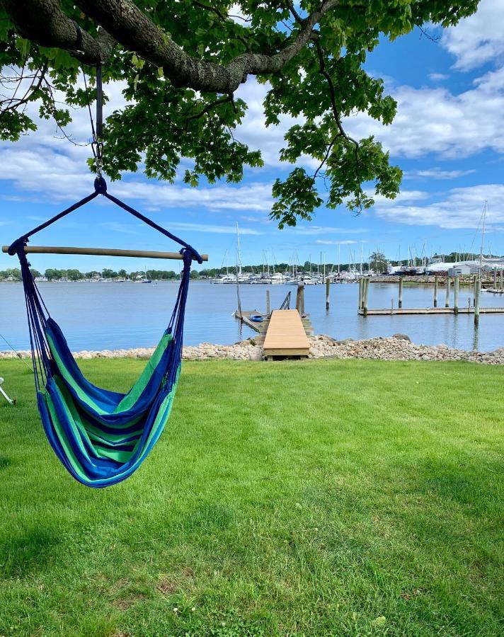 Harbor View Landing Hotel Мистик Екстериор снимка